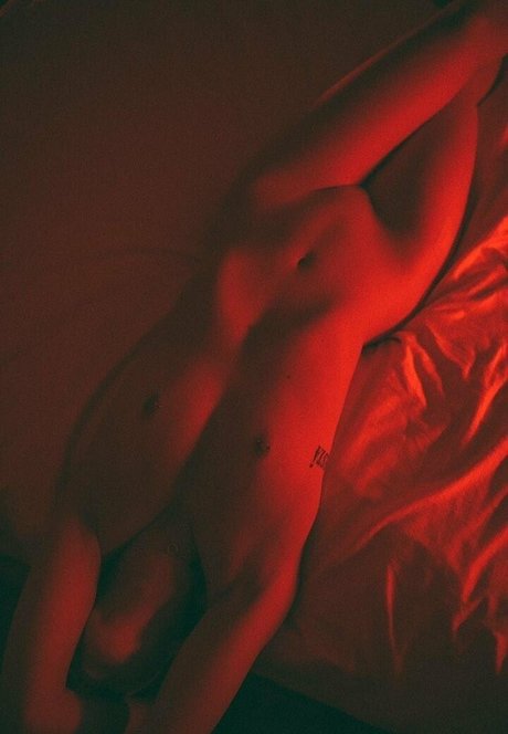 clairexclermont model hd image