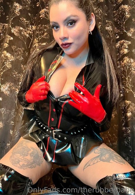 therubberbabe pornstar hd image