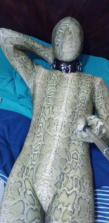 sir latexman hot model pics