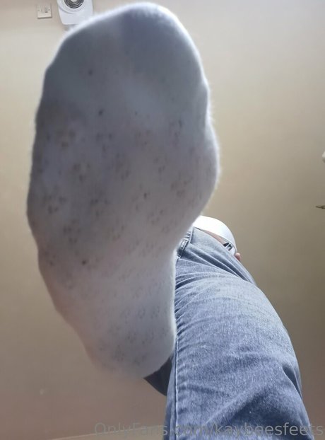 kaybeesfeets adult actress pictures