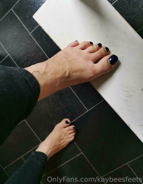 kaybeesfeets nudes pornstar galleries