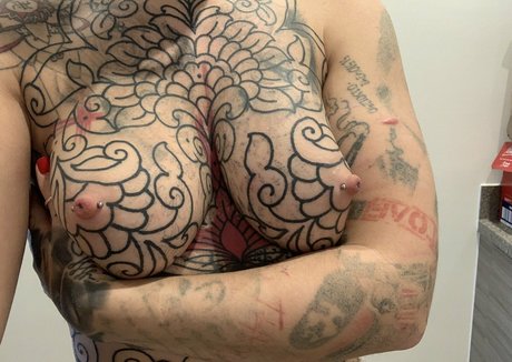 missalexistattoo high quality star photos