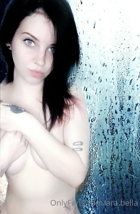 ara bella hot star photos