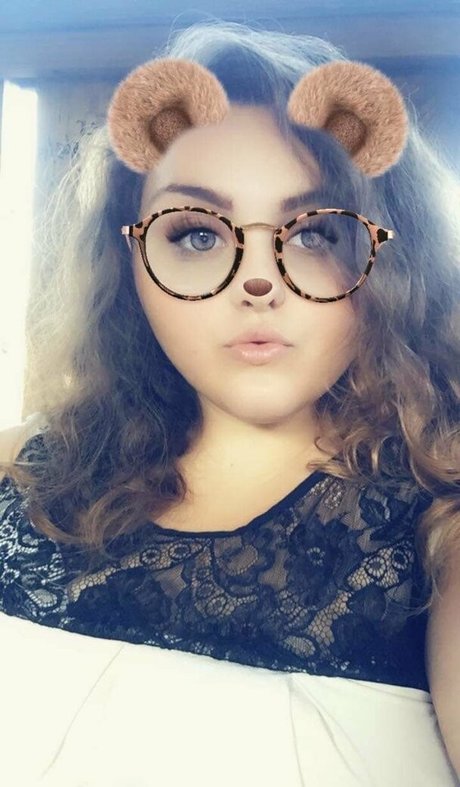 thiccyyy2thicc model free gallery