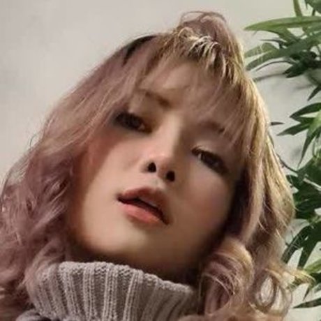 keirako hot model image