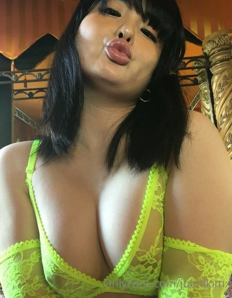 joonikimx nude pornstar pic