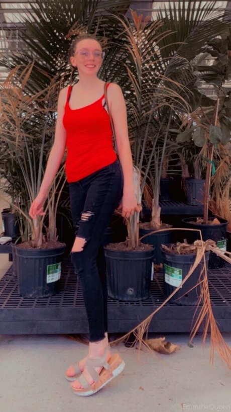 emmthequeen star naked photo