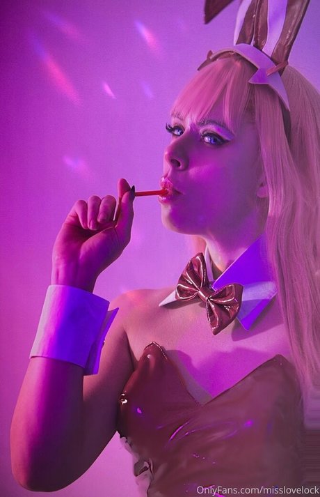 misslovelock hot actress picture