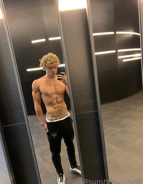 sunshynefree xxx model photos