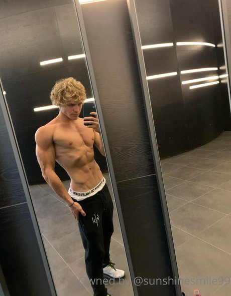 sunshynefree nudes star img