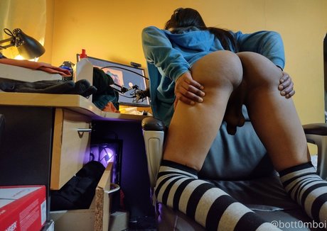 sister onlyfans xxx gallery