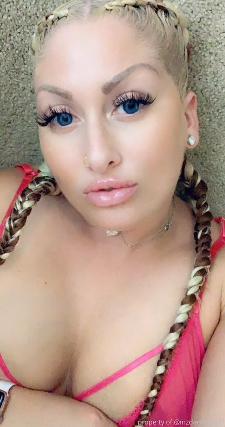 mzdanibadgirl pornstar beautiful gallery