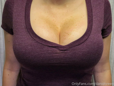 danidoreen beautiful actress image