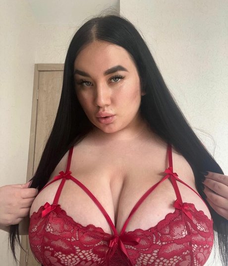 Julia Missi best pornstar photos