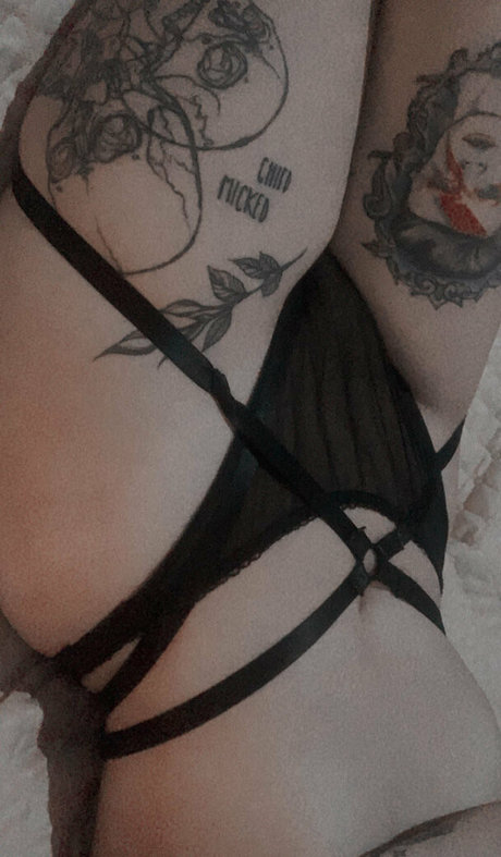 crybabyy19 star pornographic images