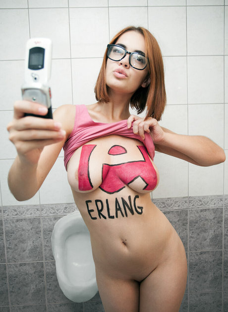 Kamilla pretty pornstar archive