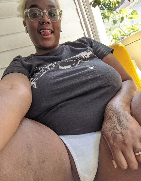 ebony lesbian onlyfans exclusive archive