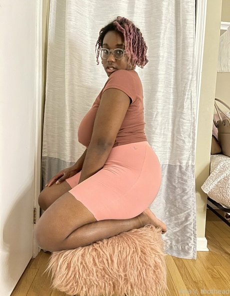 thothead model erotic img