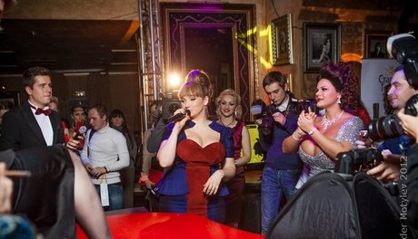 blue hair onlyfans sexy photo