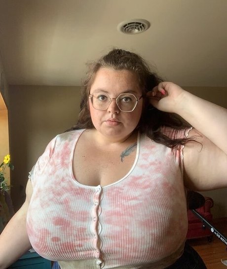 ahitsnatalie model erotic image