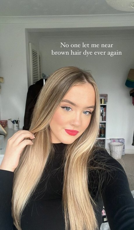 Ellen Peters pretty model picture