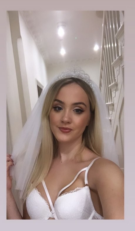 Ellen Peters xxx model photos