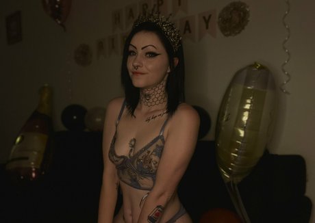 Friednoods sexy star archive