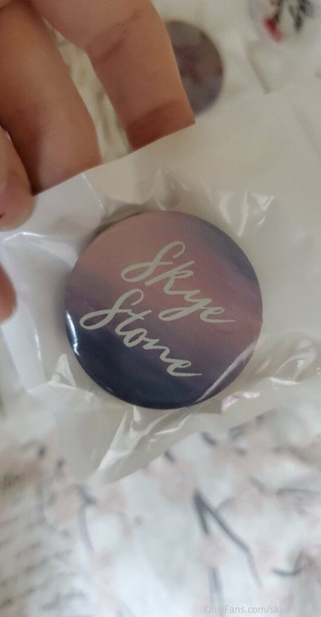 skyestone9 star adult image