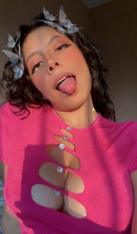 Pao Reyes star pretty images