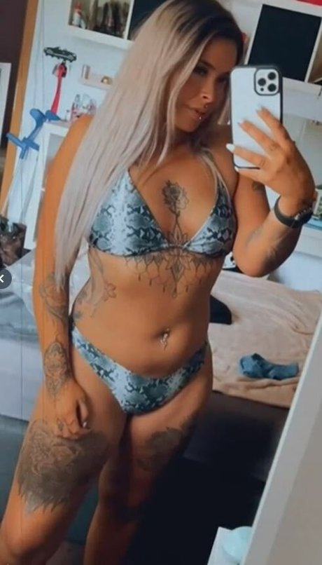 Mandygriffen model nice photo