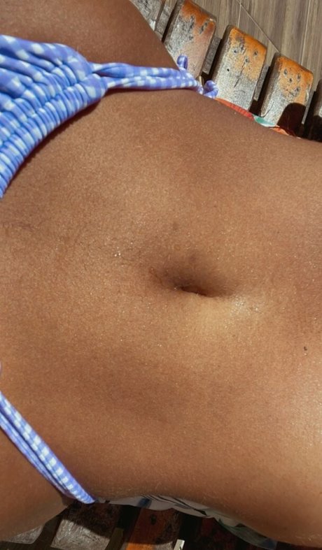 Marcela Sales star sexy pics