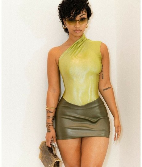 Shenseea art actress photo