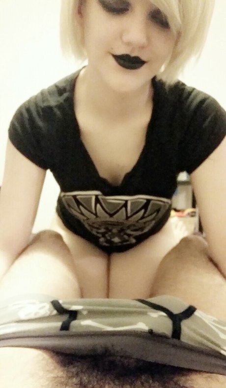 Mirthfulmollywhop porn star image