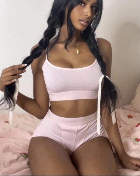 Kaaviya Sambasivam adult actress archive