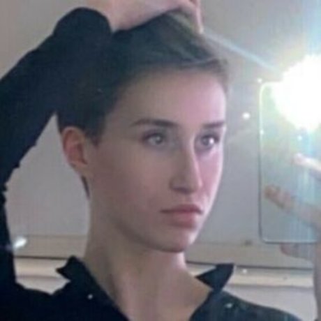 Harvspierce exclusive star pictures