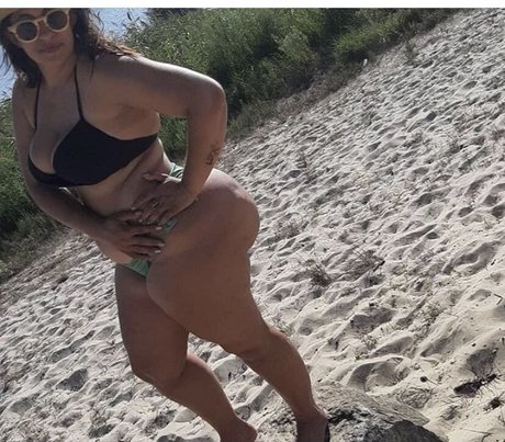 Aline Barreto star nude archive