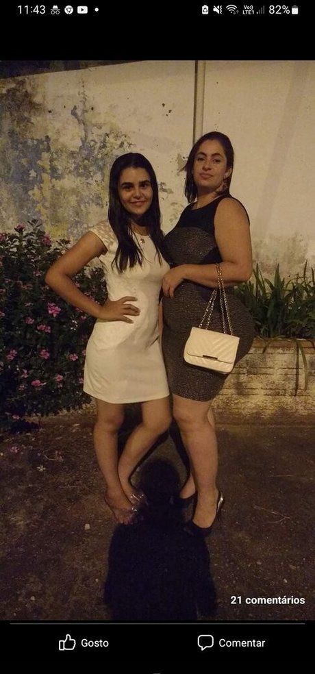 petite wife onlyfans pornographic pic