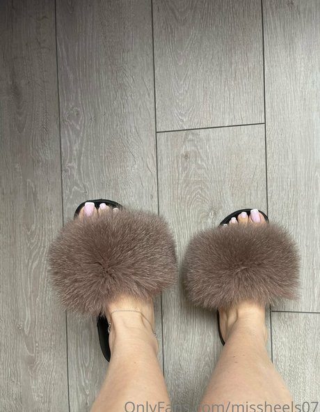 Missheels07 pornstar beautiful pics