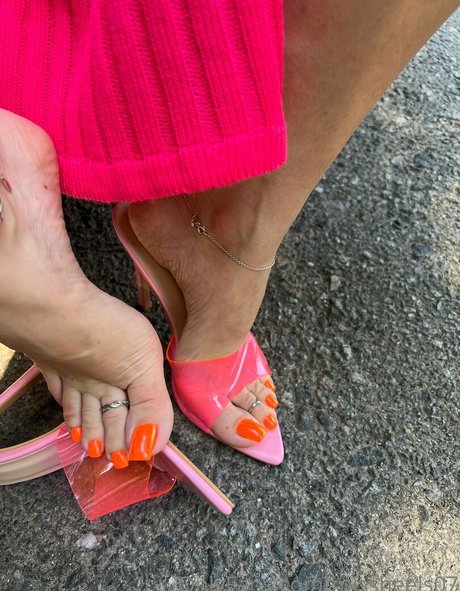 Missheels07 naked star archive