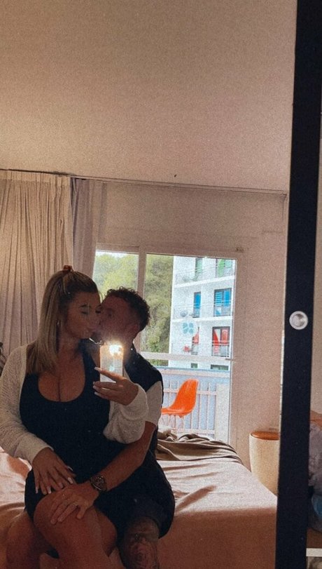 nylon feet onlyfans art naked pic