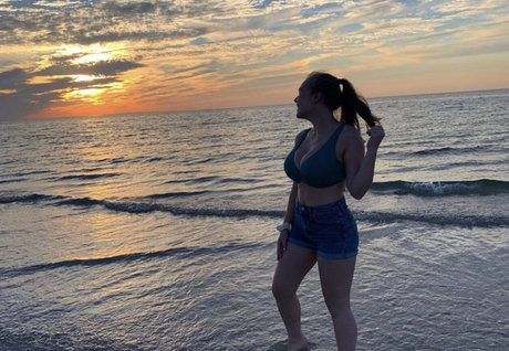 Emily Littles star free gallery