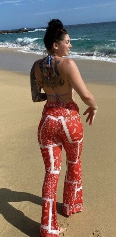 Youcancallmewenny star naked pics