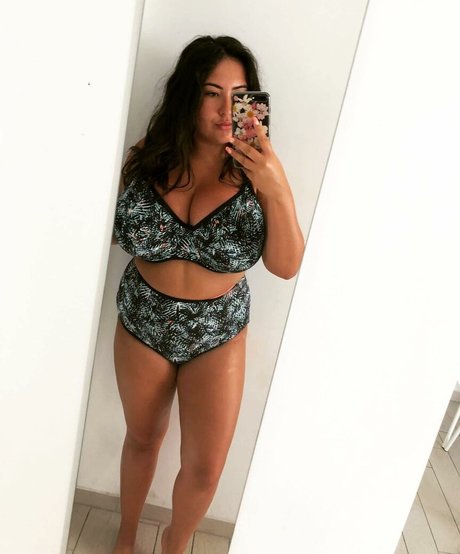 Darci Ormiston pretty model galleries