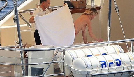 Melanie Griffith pornstar hot photos