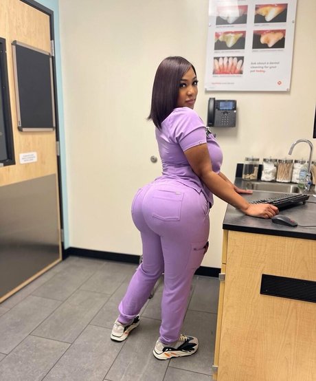 ActingLightskin hd star pic