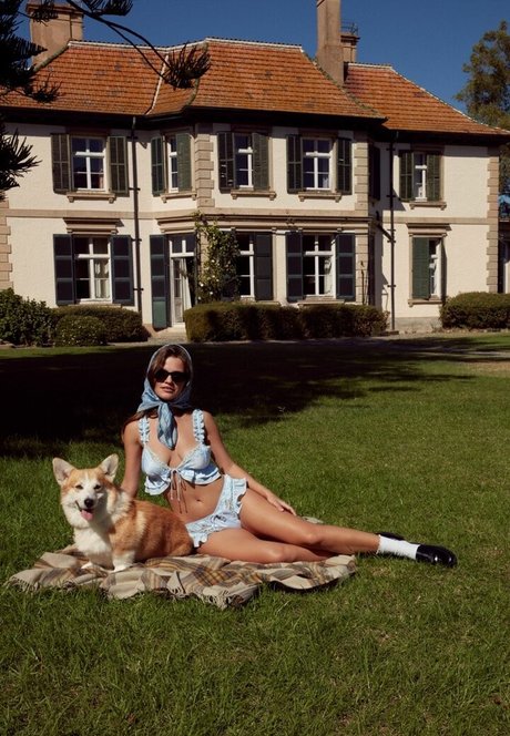 doch olega model naked img