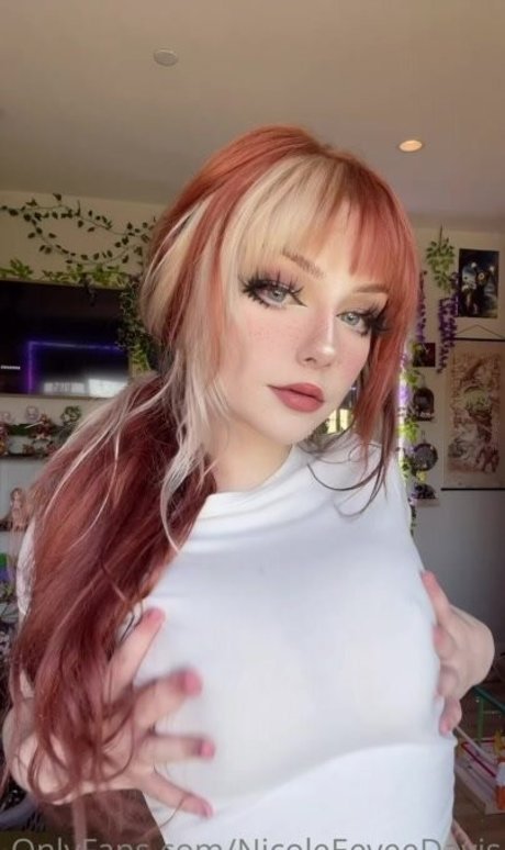 Nicoleeeveedavis nudes model photo