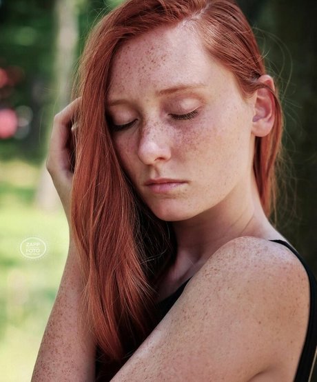 Daniella Bielikova model free photos