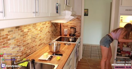 Kandyland model erotic images