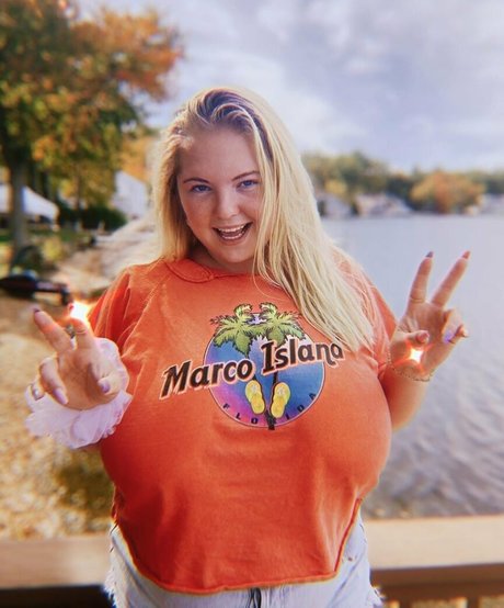 Amberly pornstar free picture